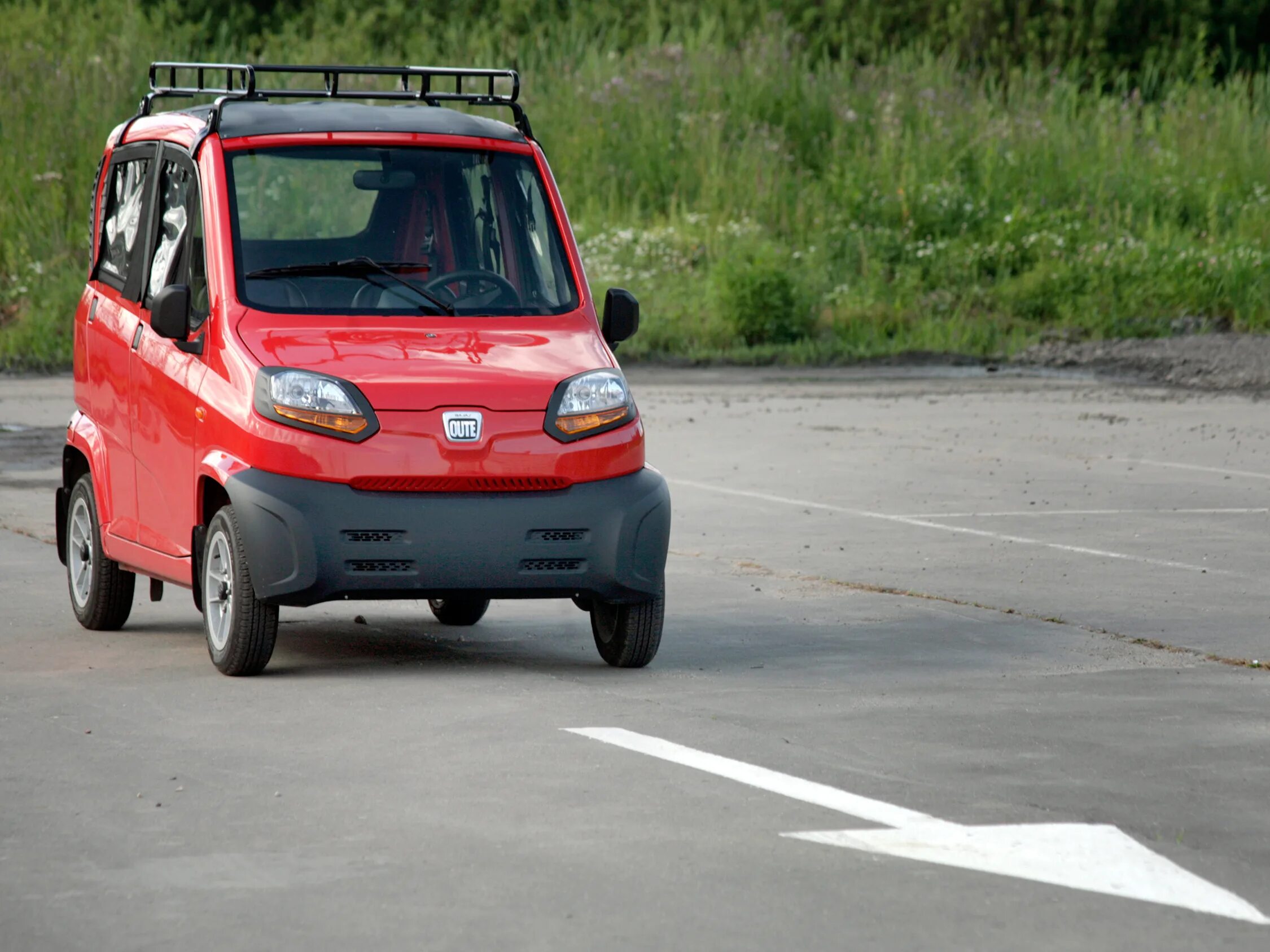 Модель bajaj qute,. Индийская мотоколяска bajaj. Баджаж. Баджаж. Машина bajaj re60.