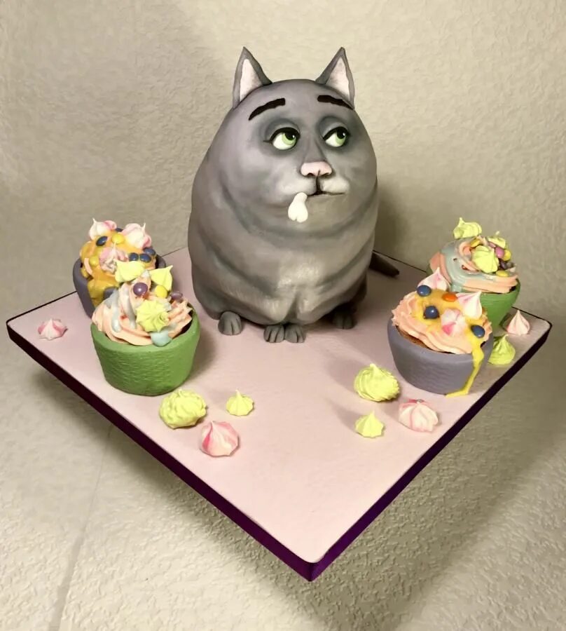 Торт кот. Торт коты. торт из кошек. торт с котятами. торт в виде кота.
