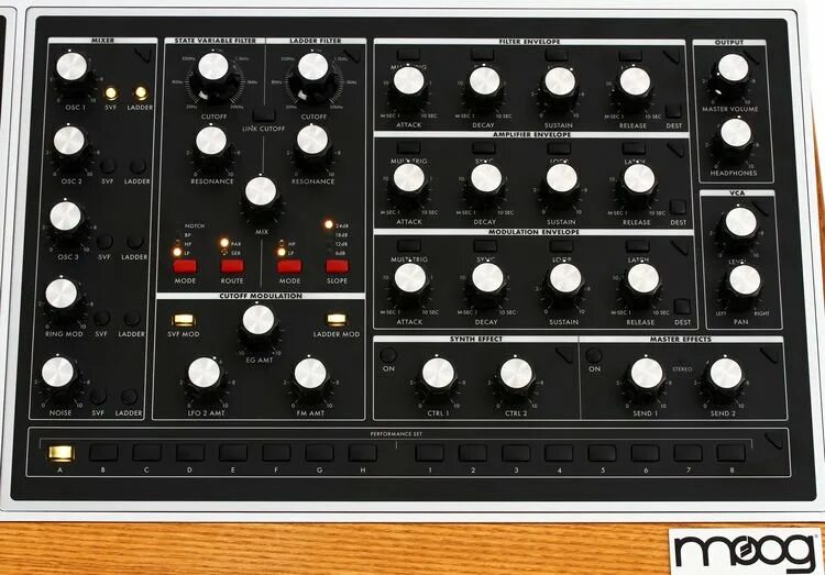 MOOG one Polyphonic Synthesizer 16-Voice. MOOG one 8. K6651 MOOG. MOOG k9617.