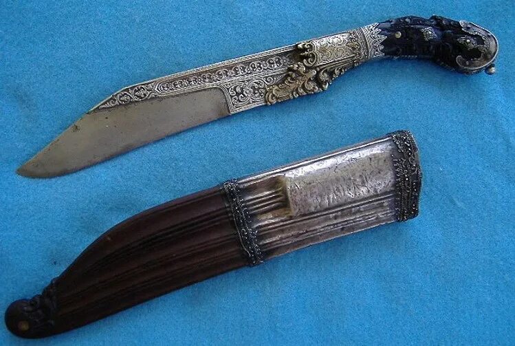 Абхазский кинжал. Традиционный нож Шри Ланки. Индо персидский кинжал. Клинок Абхаз. Холодное оружие Дагестана национальное.