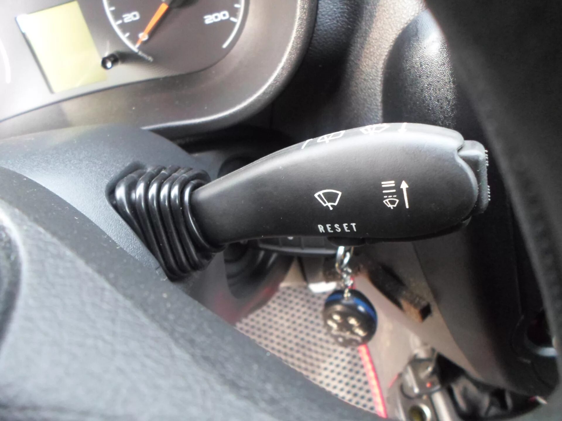 Подрулевые переключатели гранта fl. Подрулевой переключатель калина 1 люкс. Подрулевые переключатели гранта fl. Подрулевые гранта. Подрулевые гранта.