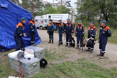 Мчс спасателей гражданских