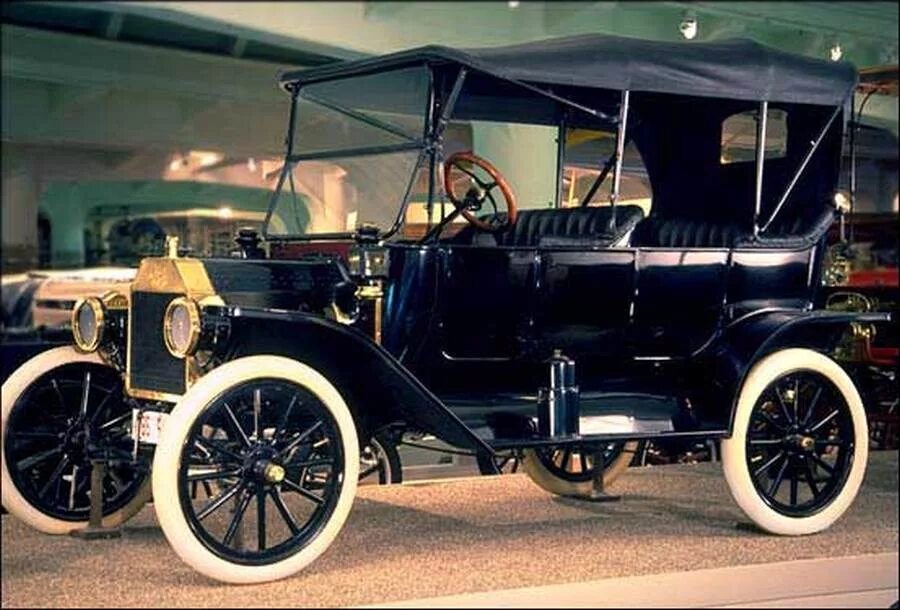 Первые автомобили форд. Henry Ford model t.