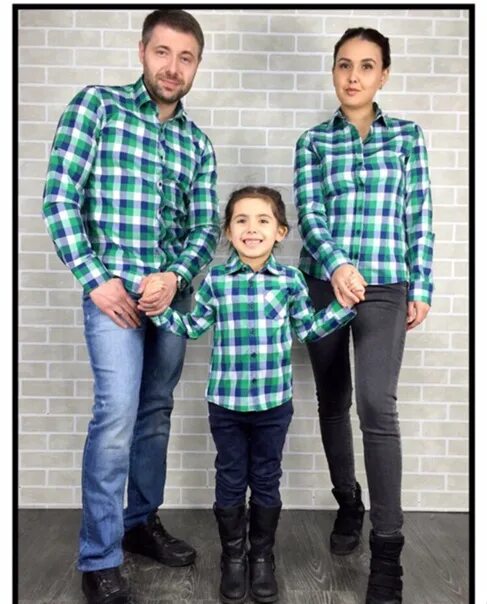 Одежда папа и сын. Рубашка отца. Стильный сын. Папа и сын в рубашках. Рубашка сына покажи.