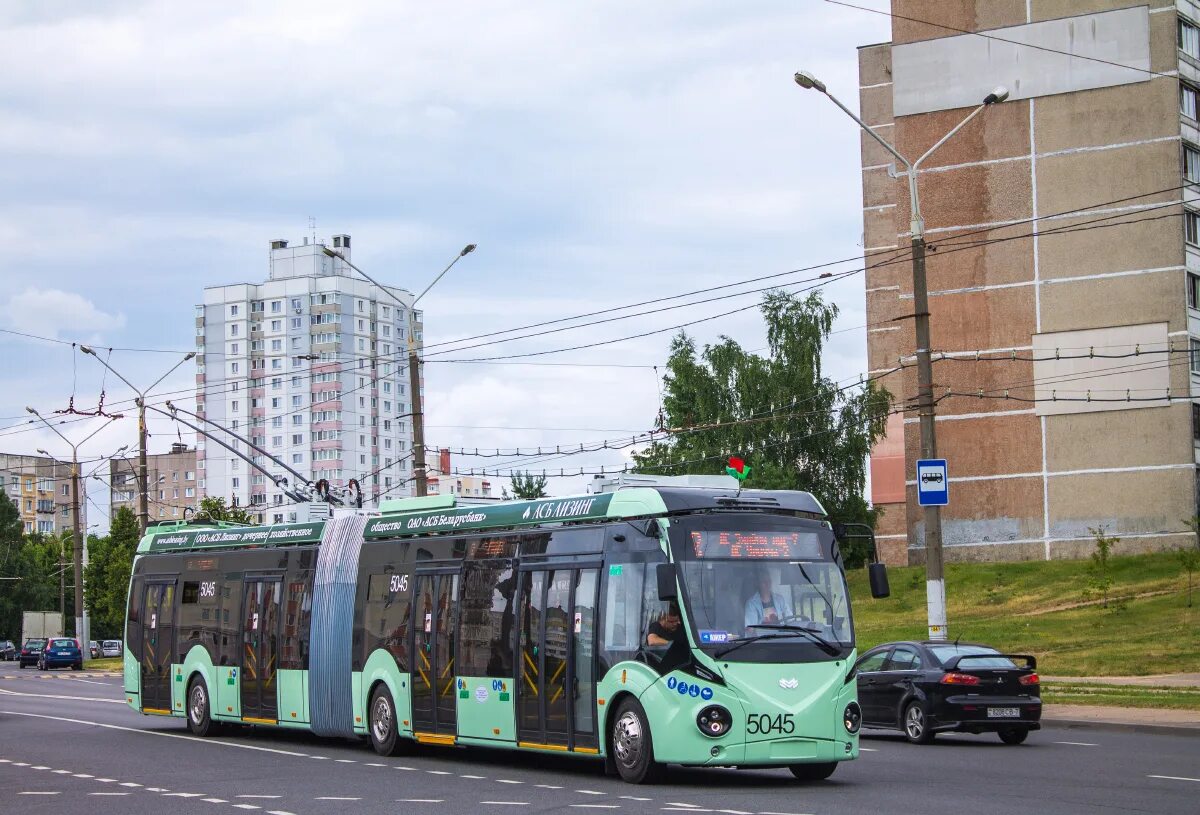 Троллейбусы в минске сегодня. БКМ 43300d Минск. Троллейбус БКМ 333. Троллейбус БКМ 43300d. БКМ троллейбус Минск.