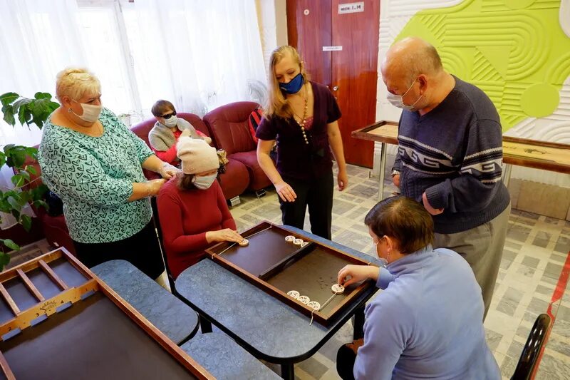 жило озерск. площадь курчатова озерск. жило озерск. памятник курчатову челябинск. жило озерск.
