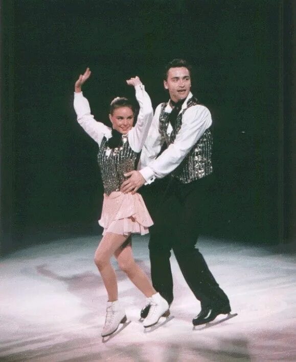 Выступления гордеевой гринькова. Фигурное катание гордеева и гриньков. Гордеева и гриньков. Гордеева и гриньков. Сергей гринько фигуристт.