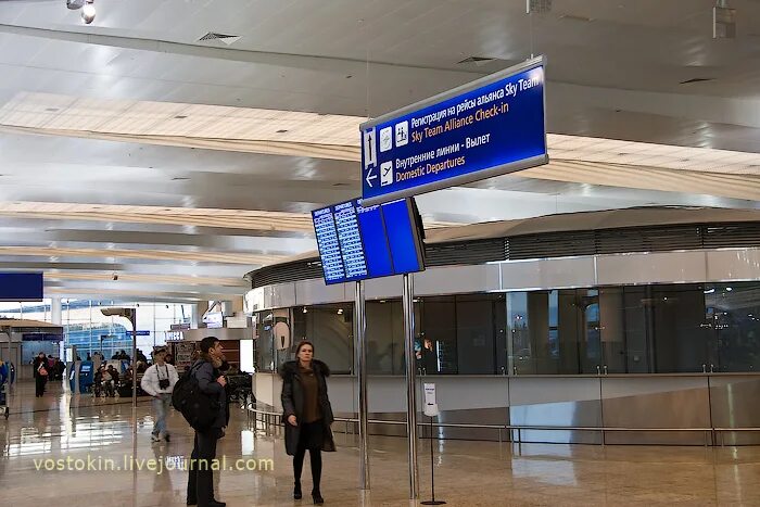 Шереметьево терминал египет. Шереметьево терминал д внутри. Аэропорт Шереметьево терминал б. Шереметьево новый терминал. Шереметьево терминал b внутри.