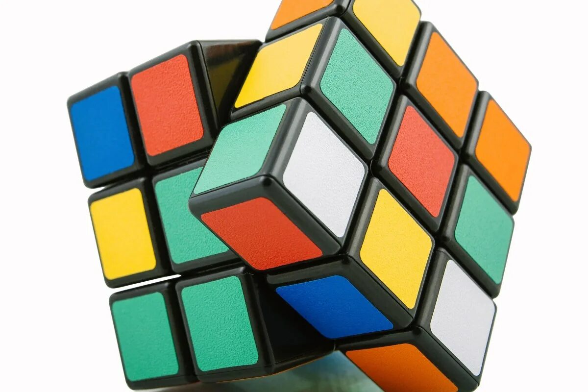 Kubik. Кудик рубик. Иви кубик Рубика. Кубик Рубика 1х4. Реклама кубика Рубика.