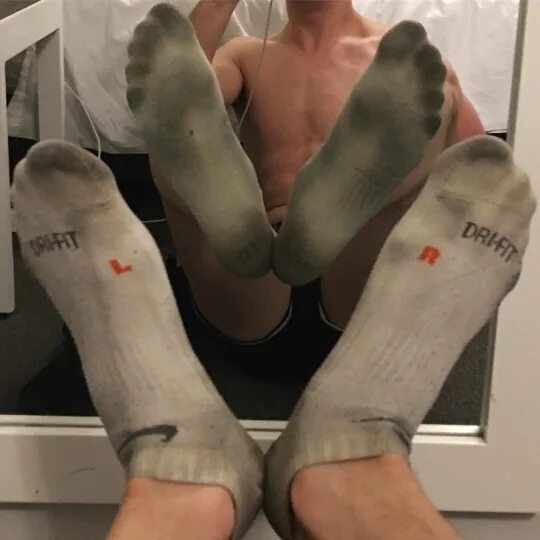 Dick master. Носки фетиш. Потные носочки. Мужские потные носки. Носки foot Socks.