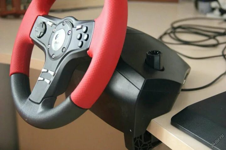 Руль logitech force ex. Logitech formula force e-um14. игровой руль logitech formula force ex. руль logitech formula force ex feedback.