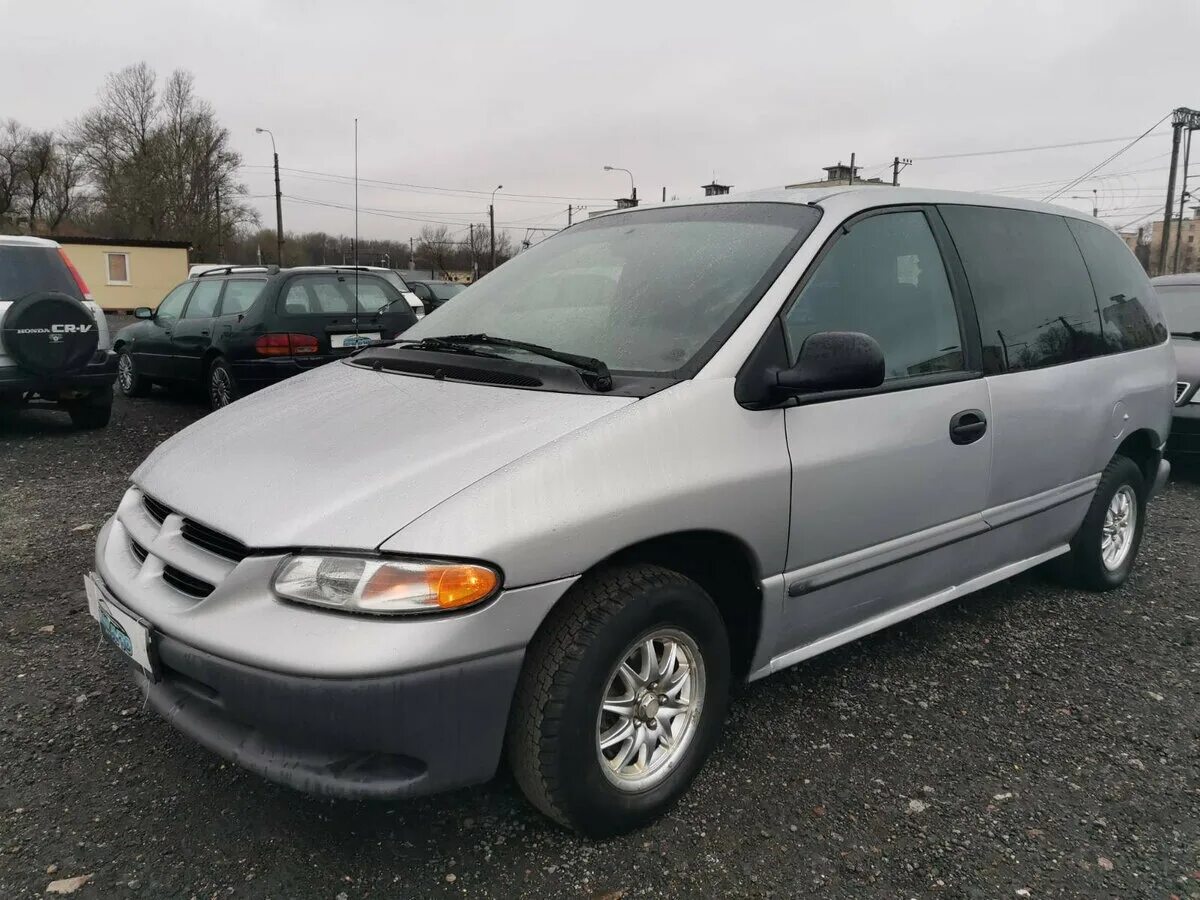 Dodge Caravan 2000. Dodge Caravan III 2000. Dodge Caravan 3. Додж Гранд Караван 2000.