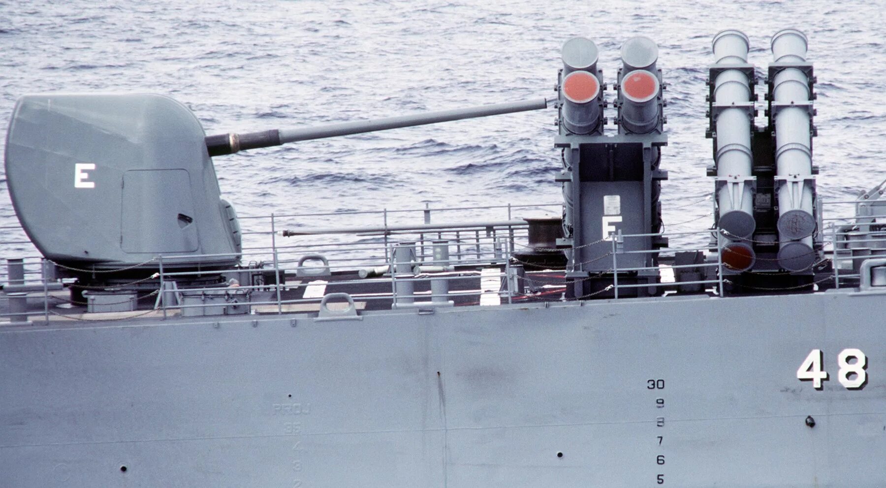Мк 45 родники. USS Yorktown CG-48. 127-Мм MK 45. Mark 141. Пусковая установка гарпун.
