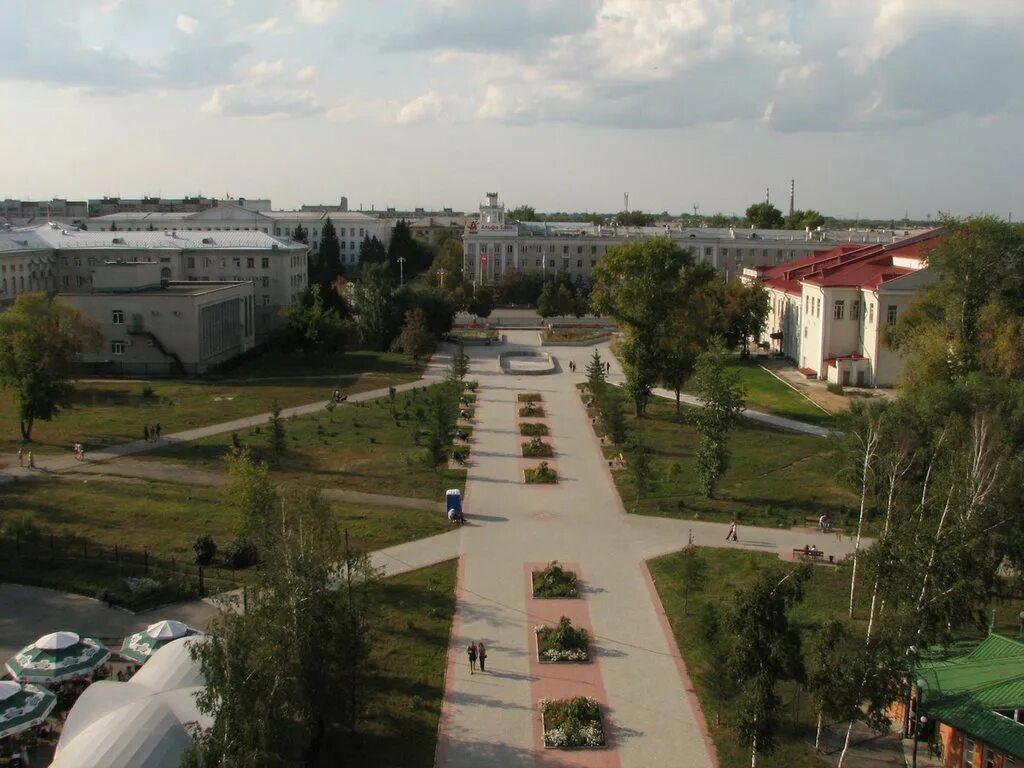 Курган данное время. Город Курган. Г Курган Курганская область. Площадь города Кургана. Шумиха Курганская область Горсад.