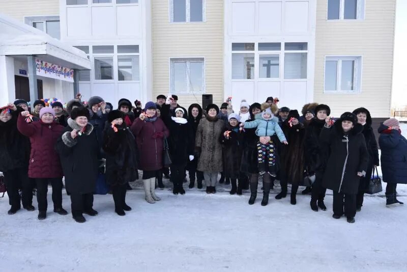 Церковь пойковский. Пойковский выставка на день поселка. Погода пгт пойковский. Поселок пойковский хмао. Погода пгт пойковский.