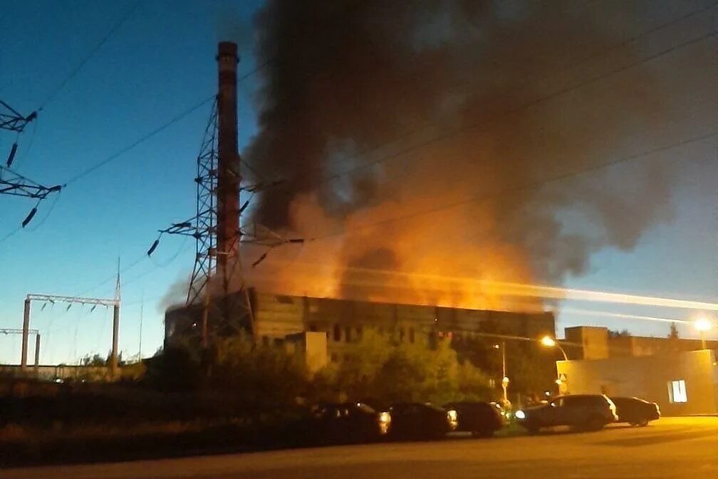 Пожар в Дзержинске Нижегородской области. Завод Заря Дзержинск. Завод Заря в Рубежном. Заря Дзержинск пожар.