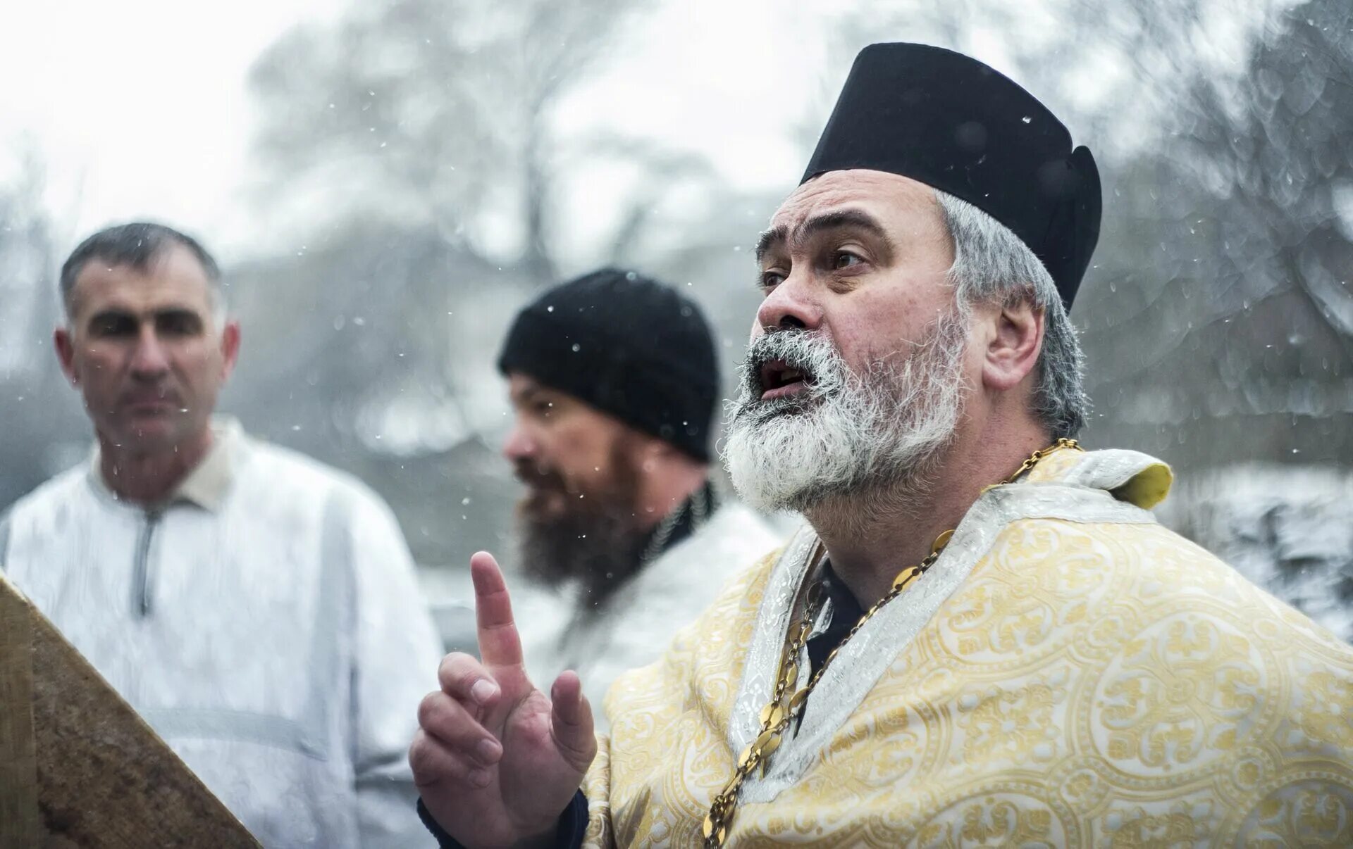 Осетины вера религия. Крещение в южной осетии. 1100 летия крещения алании логотип. Осетинское крещение. Крещение осетии.