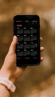 Открой календарь на телефоне