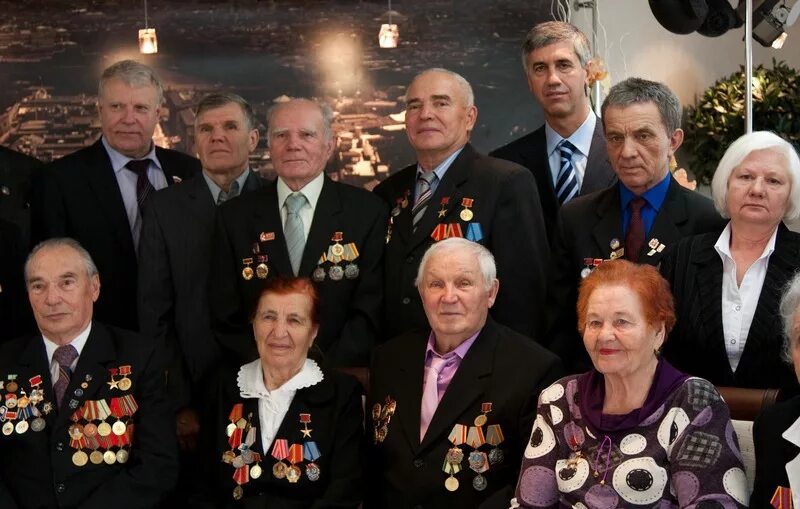 заслуженные люди труда. герой труда советского союза. заслуженные люди труда. люди труда известные люди. лёвин алексей гаврилович трудовая доблесть россии.