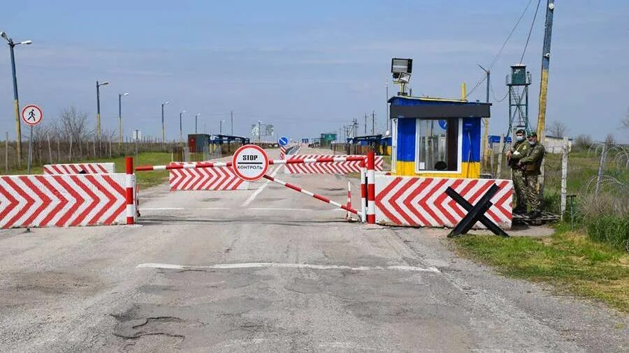 Украинская стена яценюка. Граница между россией и украиной. Граница между россией и украиной на сегодня. Граница между россией и украиной на сегодня. Граница между россией и украиной на сегодня.