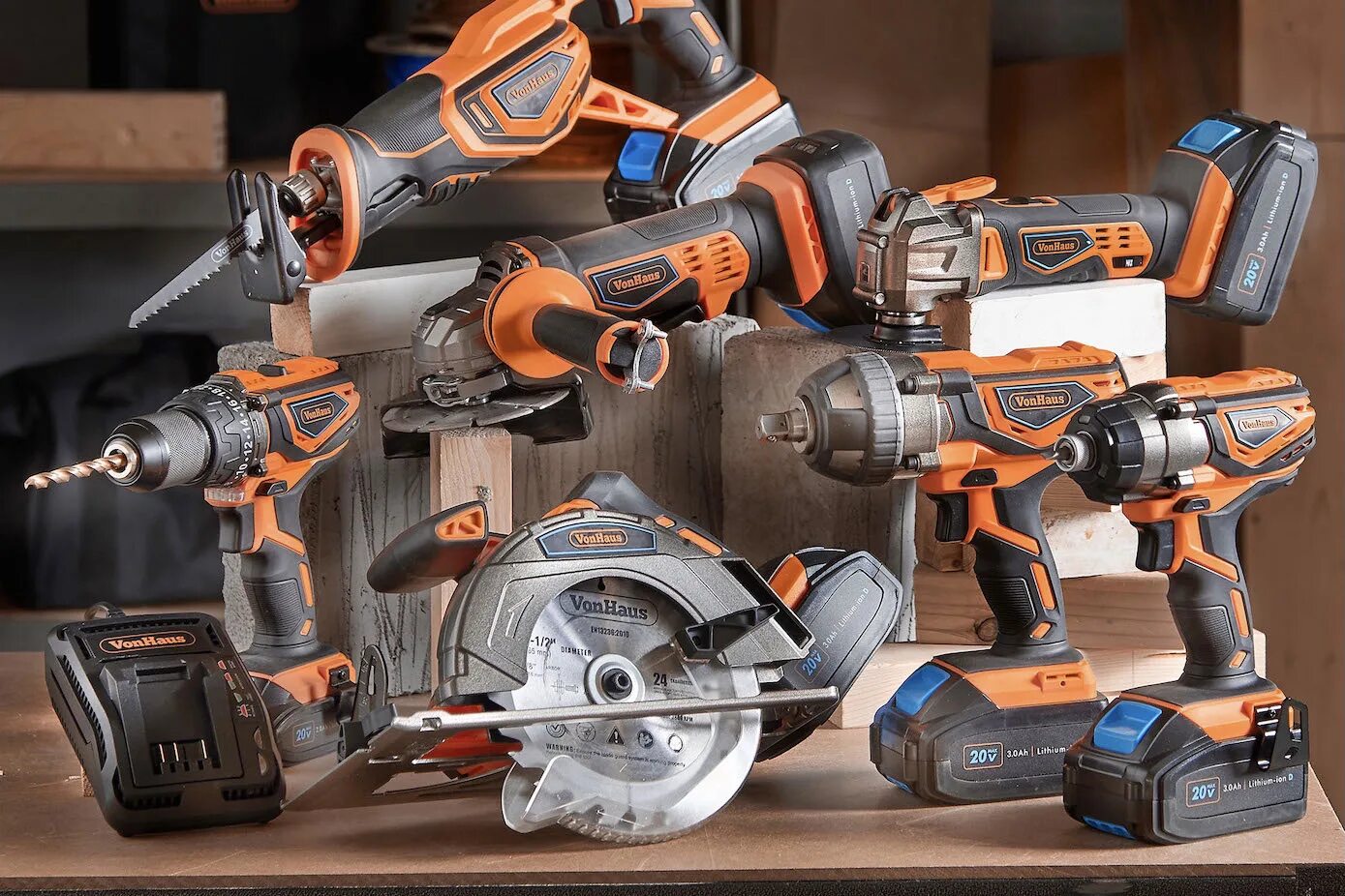 Ryobi one+ инструмент. Cordless impact drill. Строительные инструменты. Dewalt md501. Электроинструмент bosch.