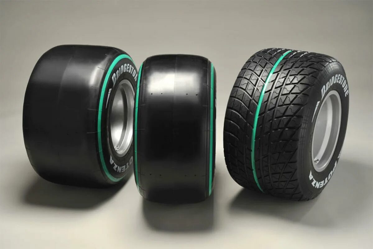 Слики резина. Bridgestone f1. Шины слики ф1. Шины для f1 Bridgestone. Слик резина ф1.