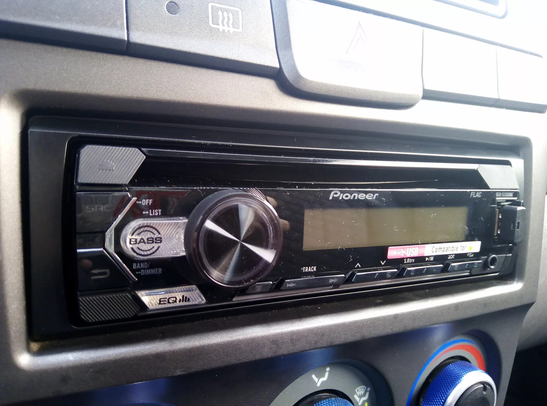 Pioneer deh-s120ub. Pioneer deh-s220ui. Автомагнитола Pioneer deh-s120ub. Pioneer deh s510bt. Узнай автомагнитолу