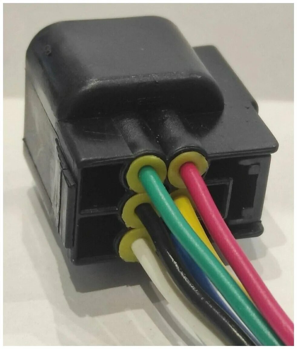 ланос фишка на 95 бензин. фишка матиз. разъем форсунки matiz. фишка матиз. разъем стеклоподъемника daewoo espero.