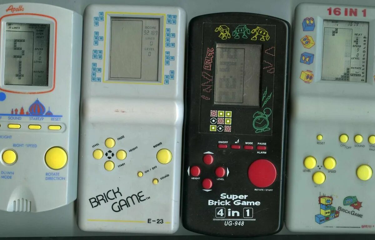 Тетрис 98. Тетрис brick game 8 in 1. приставка тетрис 90-х. игровая консоль серая 2000 года тетрис. ks-991 тетрис.