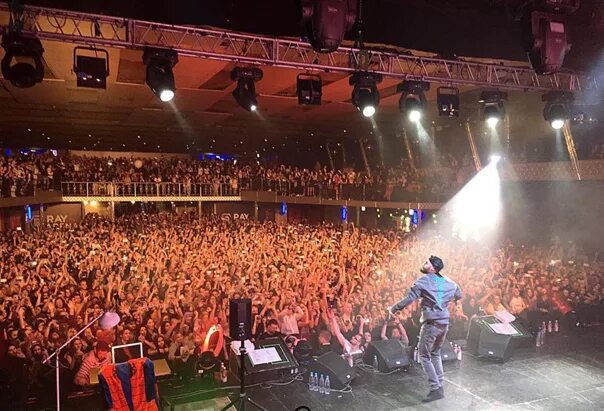 Just arena. Ray just arena. Ray just arena. Ray just arena москва. Зал на 3000 человек.