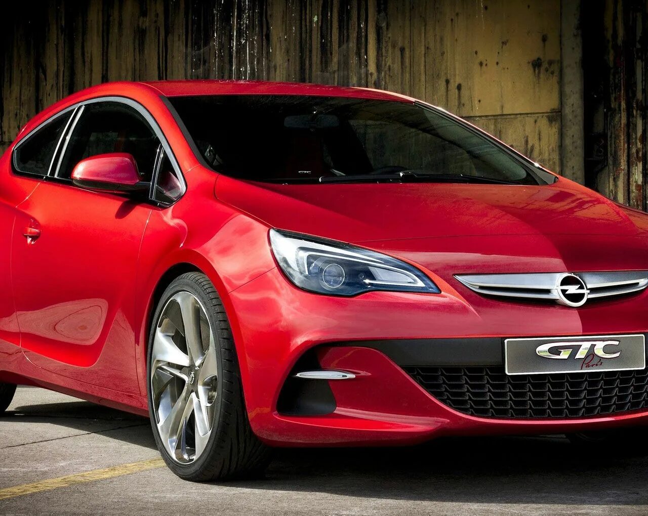 Купить опель в германии. Opel Astra GTC 2022. Opel Astra GTC 2018.