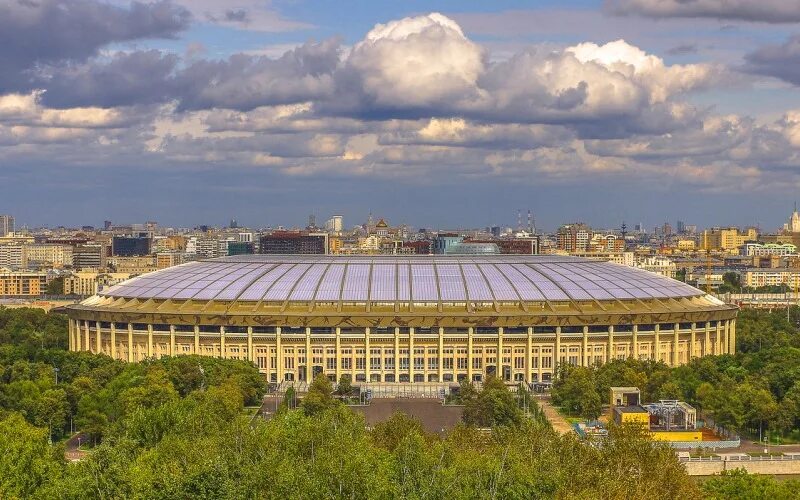 Стадион москва работа. Олимпийский комплекс Лужники Москва. Воробьевы горы стадион Лужники. Спортивный комплекс Лужники. Лужники Олимпийский комплекс 1980.