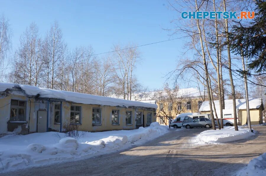 Детская больница лениногорск. Здания црб кирово-чепецк. Лотошинская больница. Поликлиника губкин чайковского. 20 црб.