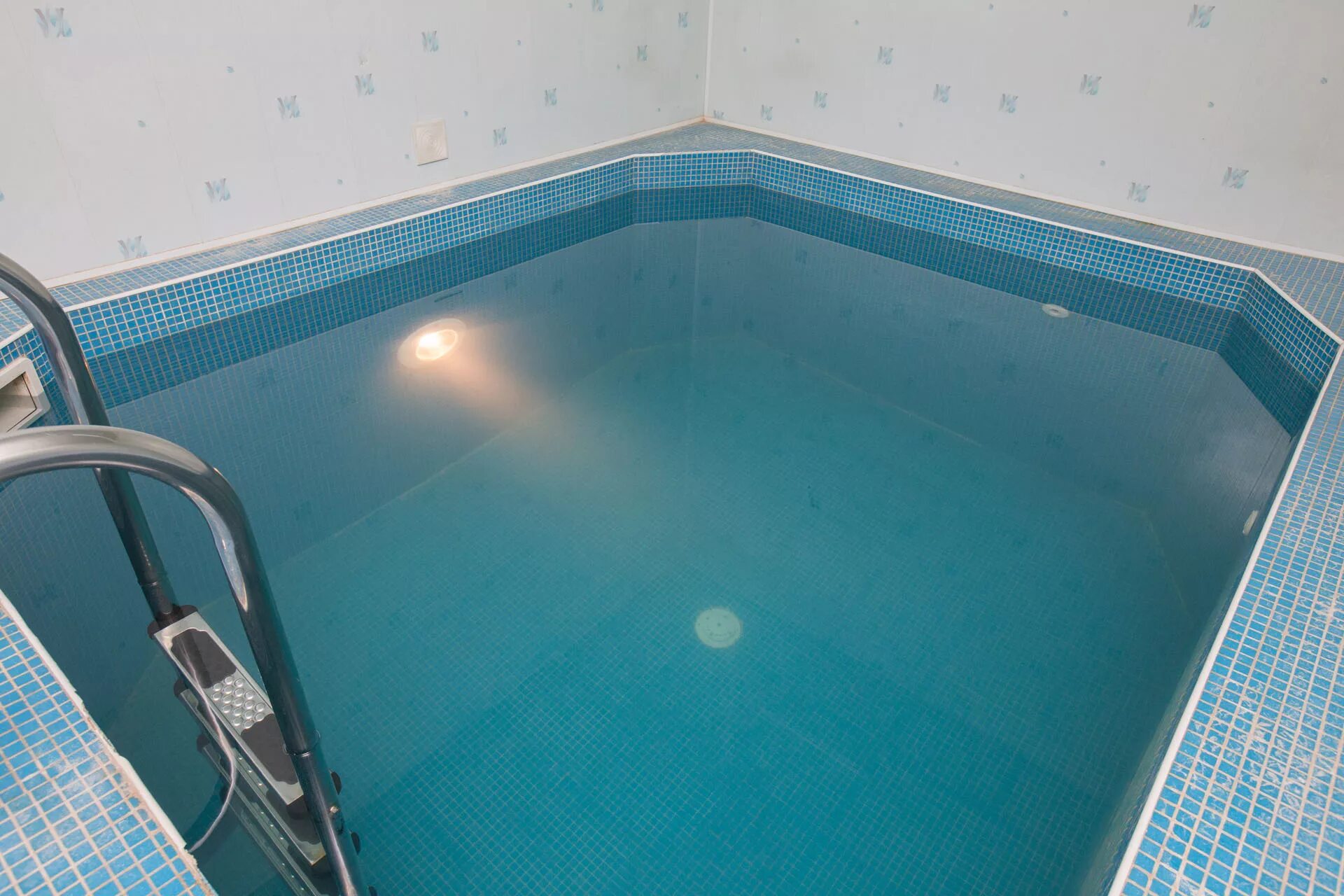 Сауны оскол. Бани сауны в старом осколе. Баня роща старый оскол. Сауна водолей старый оскол. Бассейн старый оскол сауна.