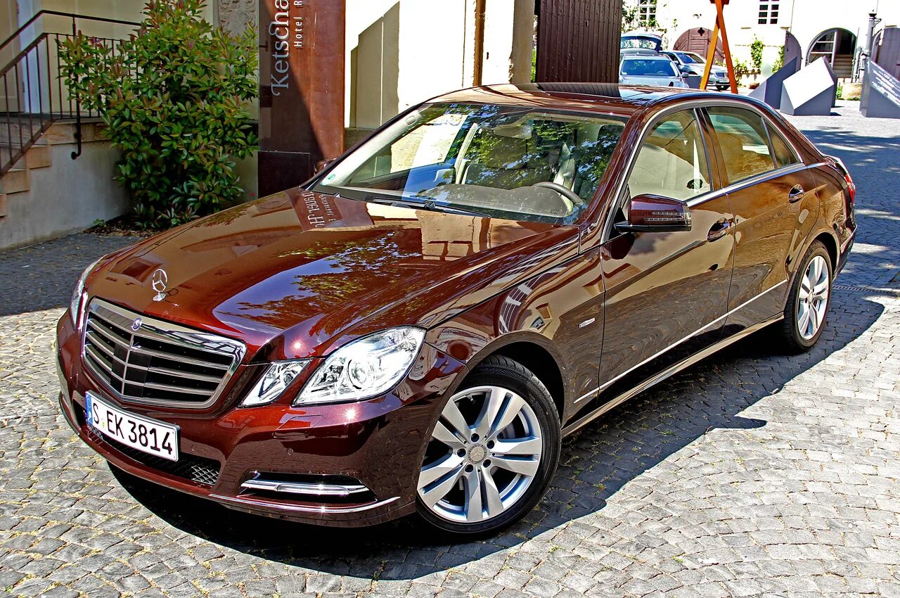 Мерседес e 2012. Mercedes Benz e350 2012. Мерседес e class 2012. Мерседес е 320 2012. Мерседес бенц 2012 год