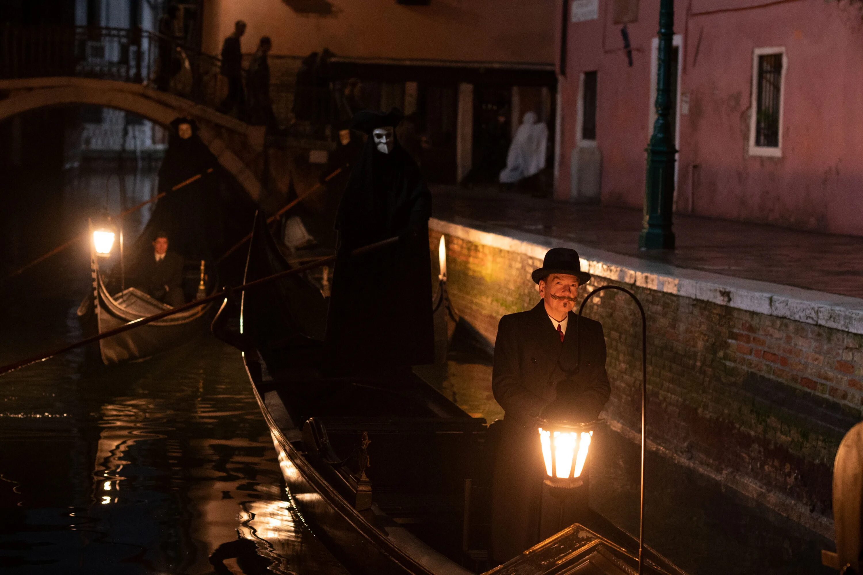 Призраки венеции трейлер