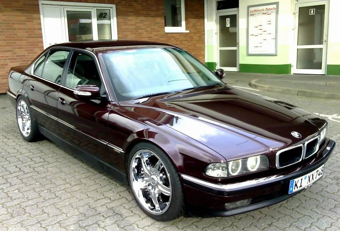 БМВ 7 е38. БМВ 730 е38. БМВ 728i е38. BMW 730i e38. Беха беха семерка