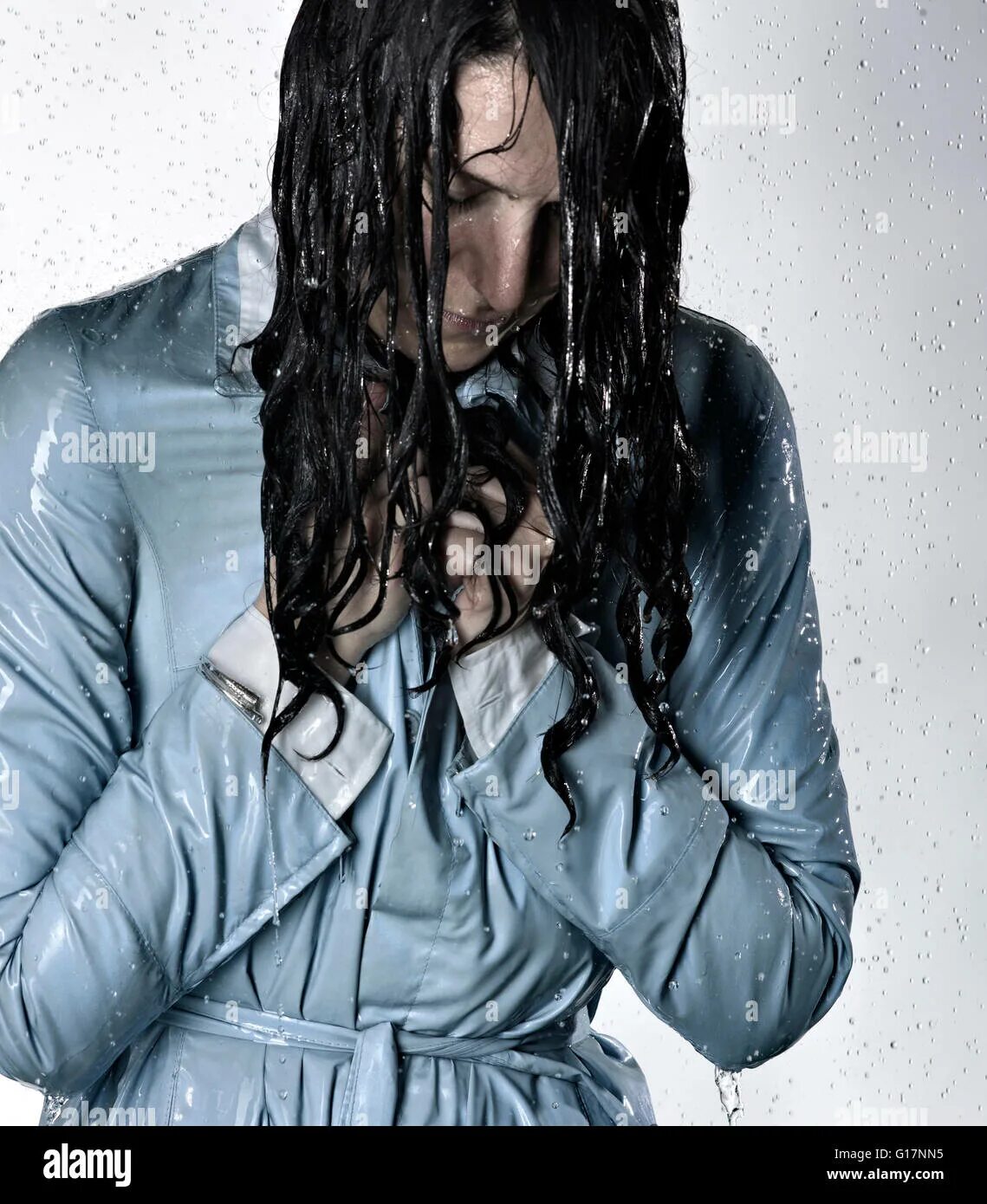 If it rains you wet. Rain soaked. группа wet rain. soaked in the rain. wet down jacket.