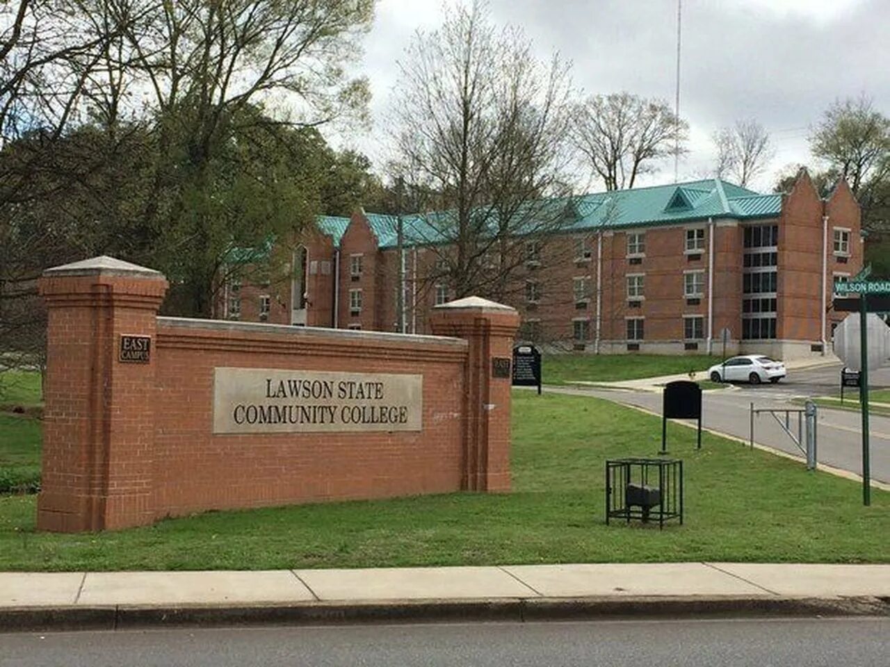 Community a below. Community college в сша. общественный колледж. колледж в алабаме. университет вайоминга.