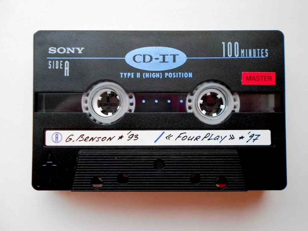 Кассеты сони. Компакт кассета Sony. Аудиокассеты Sony HF 60 Japan. Sony XTUNE 46 аудиокассеты. Аудиокассета Sony super CDIT II 90 - Chrome.