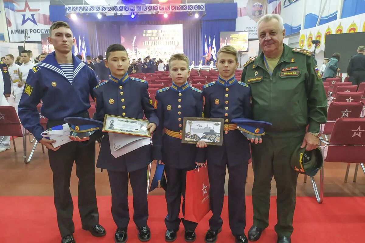 Кадет (воспитанник кадетского корпуса). Кадетский взгляд 2024. Кадетский взгляд. Кадетский взгляд 2024. Московский пансион воспитанниц.
