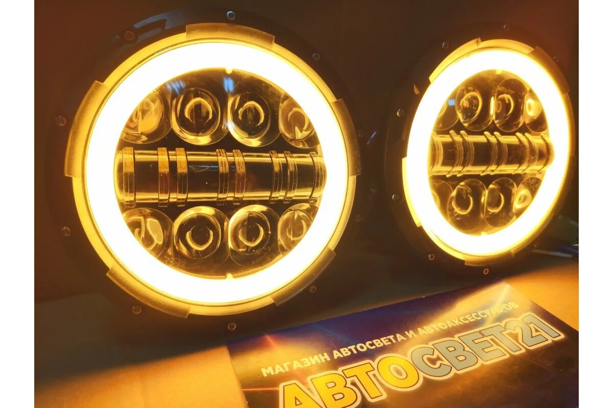 Led фара с поворотником. Светодиодные фары на ниву уаз. фара светод нива g0069. светодиодные фары с стг + дхо. dot sae фары нива.