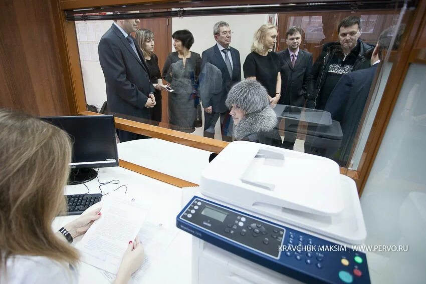 Мфц липецк центральный рынок режим. Мфц береговое. Мфц фасад. Мфц севастополь вокзальная. Мфц первоуральск береговая 48.