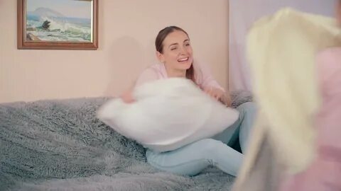 Под одеяло маме