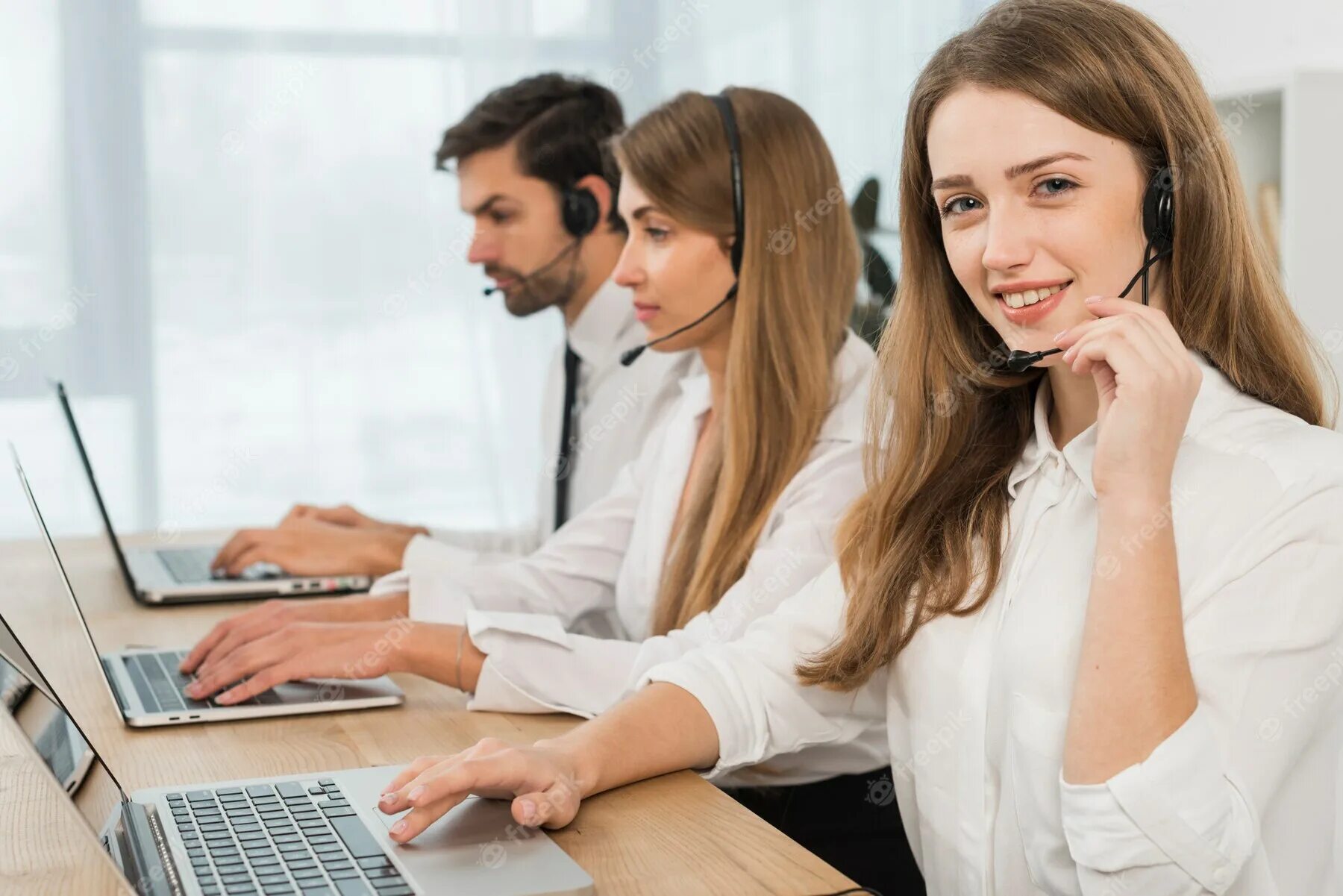 Оператор работа обучение. Колл центр. контактный центр. оператор call центра. call центр сбербанка.