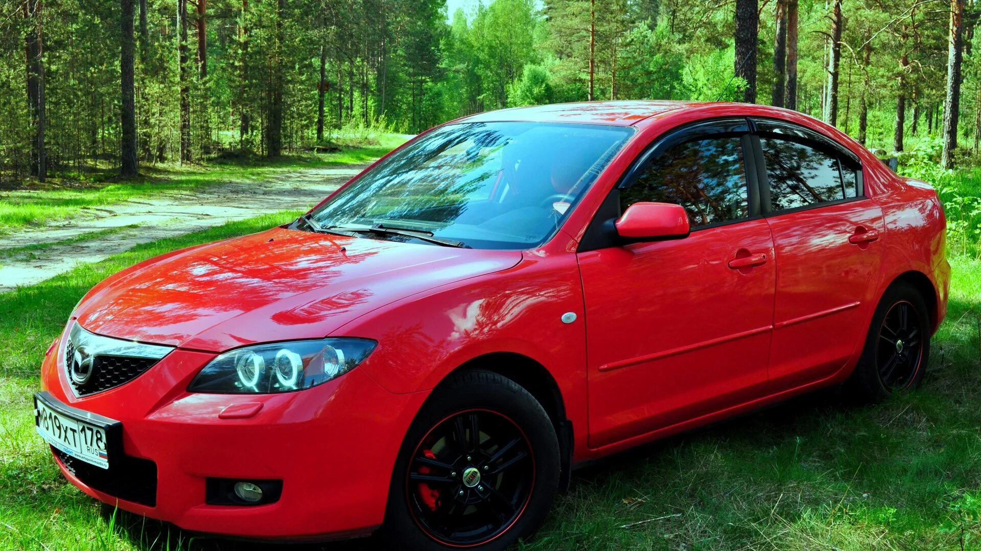 Мазда 3 россия. Mazda 3 2007. Mazda 3 2007 Red. Мазда 3 2007 красная. Мазда 3 3 2007.