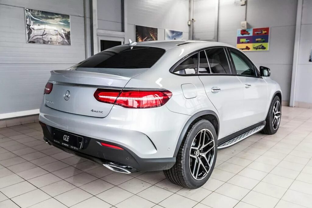 Купить gle купе мерседес. Mercedes-Benz GLE Coupe 350 d i (c292), 2018. GLE Coupe 53 AMG 2021. Мерседес GLE Coupe 2021 серый. Мерседес-Бенц GLE 400d.