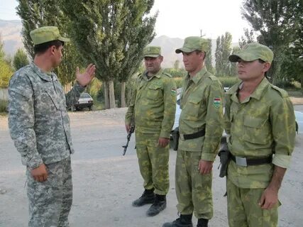 Таджикский пограничник