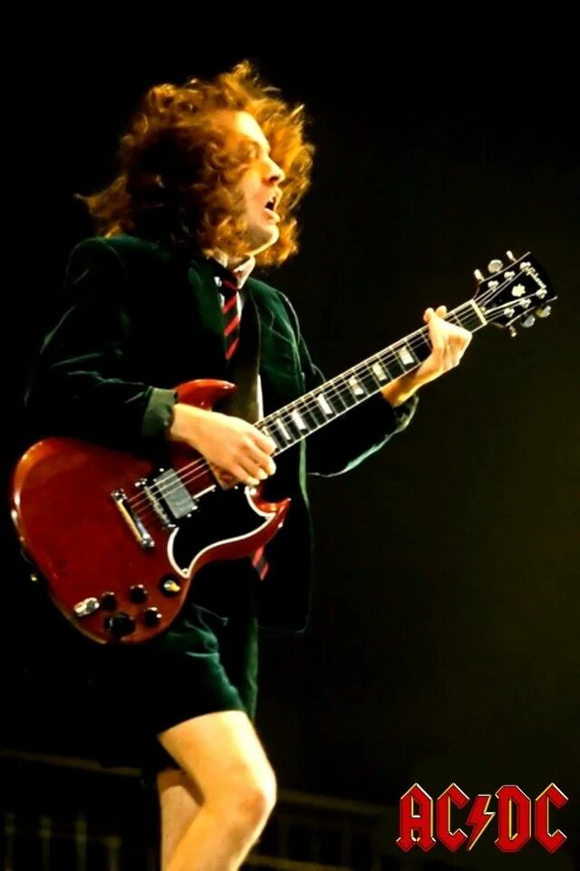 AC DC Angus young Gibson SG. Angus young AC/DC. Angus young AC/DC красный Gibson. Angus young Guitar.