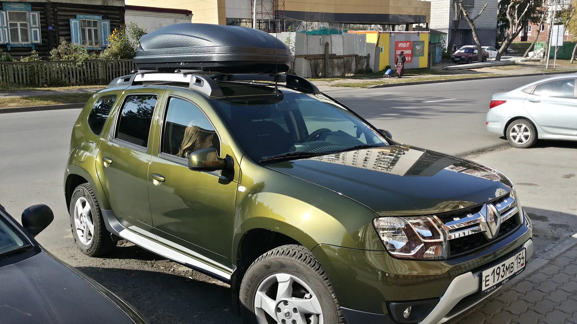 Рено Дастер 2. Renault Duster зеленый. Renault Duster зеленый хаки. Renault Duster зеленый металлик. Дастер 1.6 114 купить